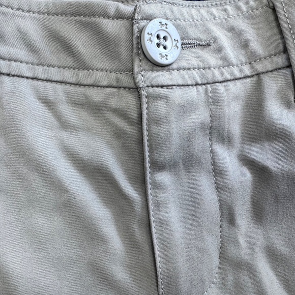 Under Armour Boys Matchplay Golf Pants Khaki Size 10 - Picture 3 of 4